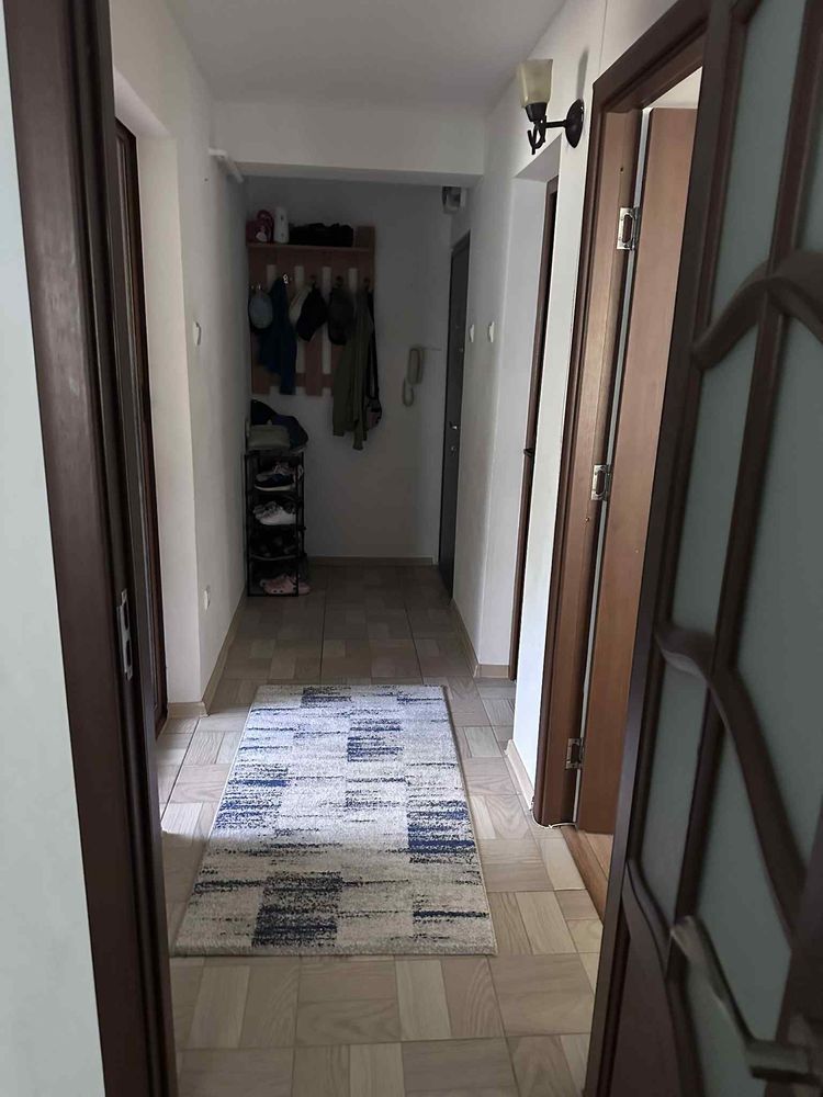 Apartament 2 camere decomandat etaj 1