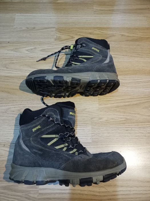 Bocanci de munte Meindl nr 35