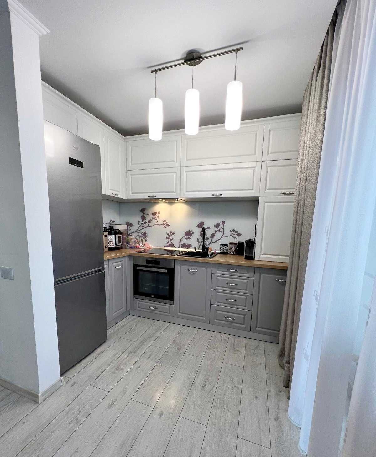 Apartament 3 camere, 72 MP, str Sub Cetate, garaj, parcare