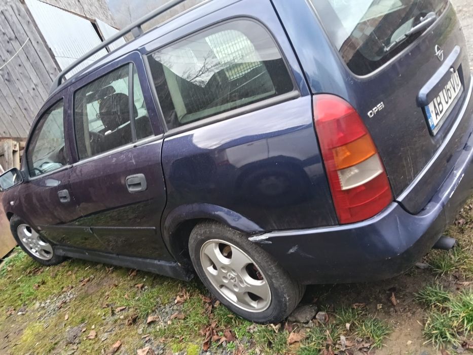 Vând Opel Astra g