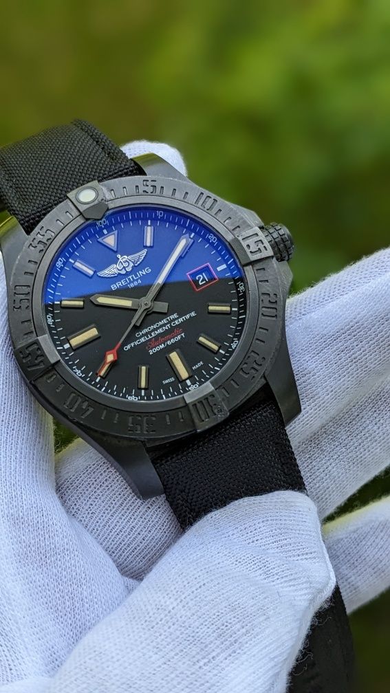 Breitling Avenger Blackbird 44 Black Coated Titanium V17311