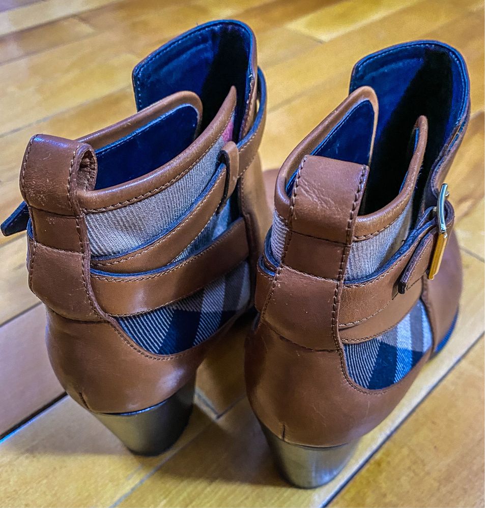 Burberry ( Ghete, Pantofi, Botine )