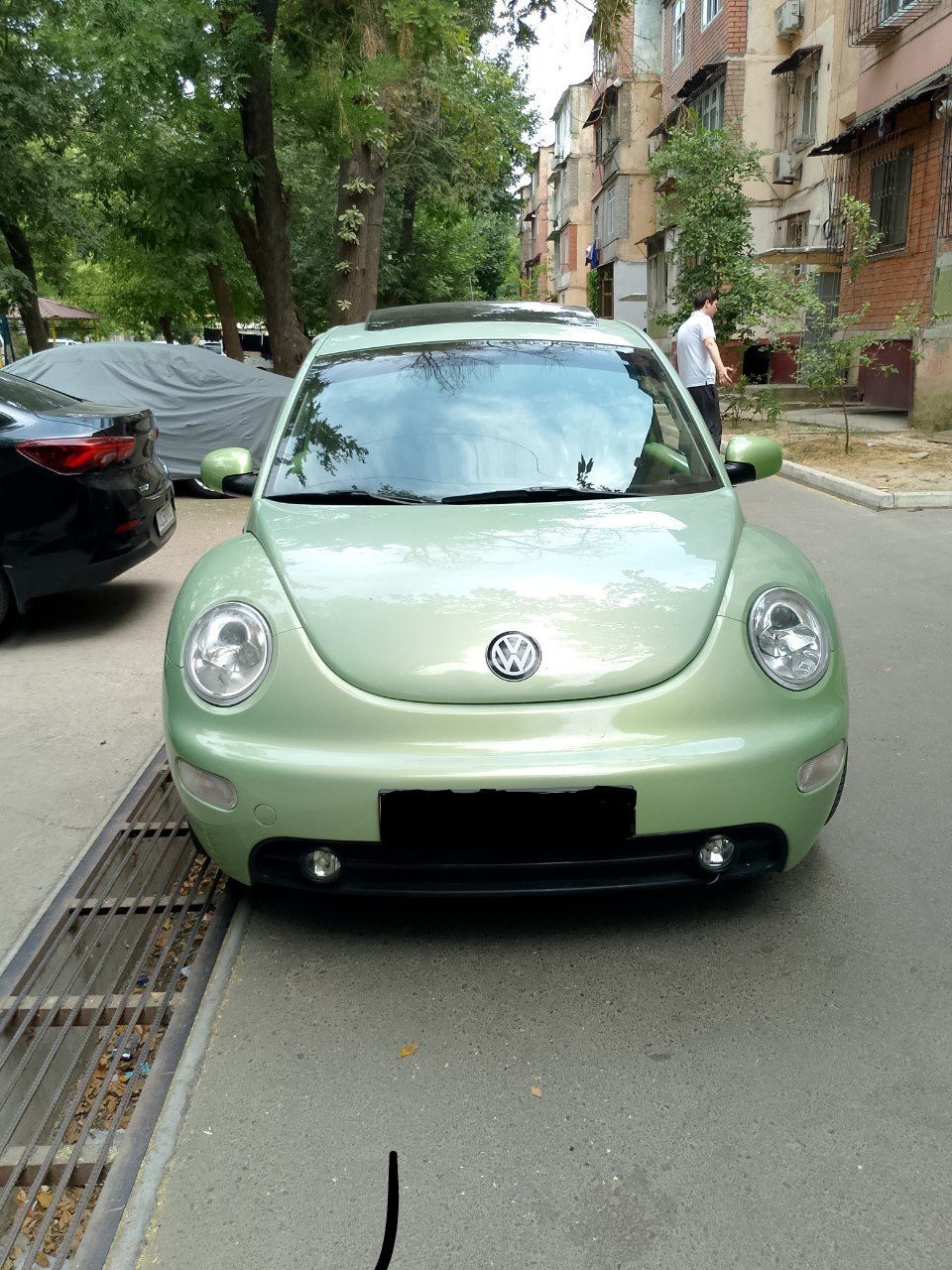 Volkswagen new beetle