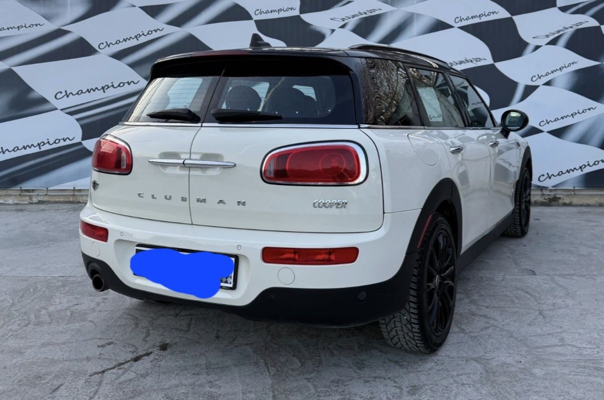MINI Cooper Clubmen