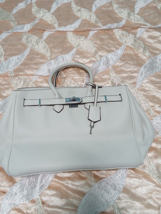 Отдам сумку в хорошем состоянии