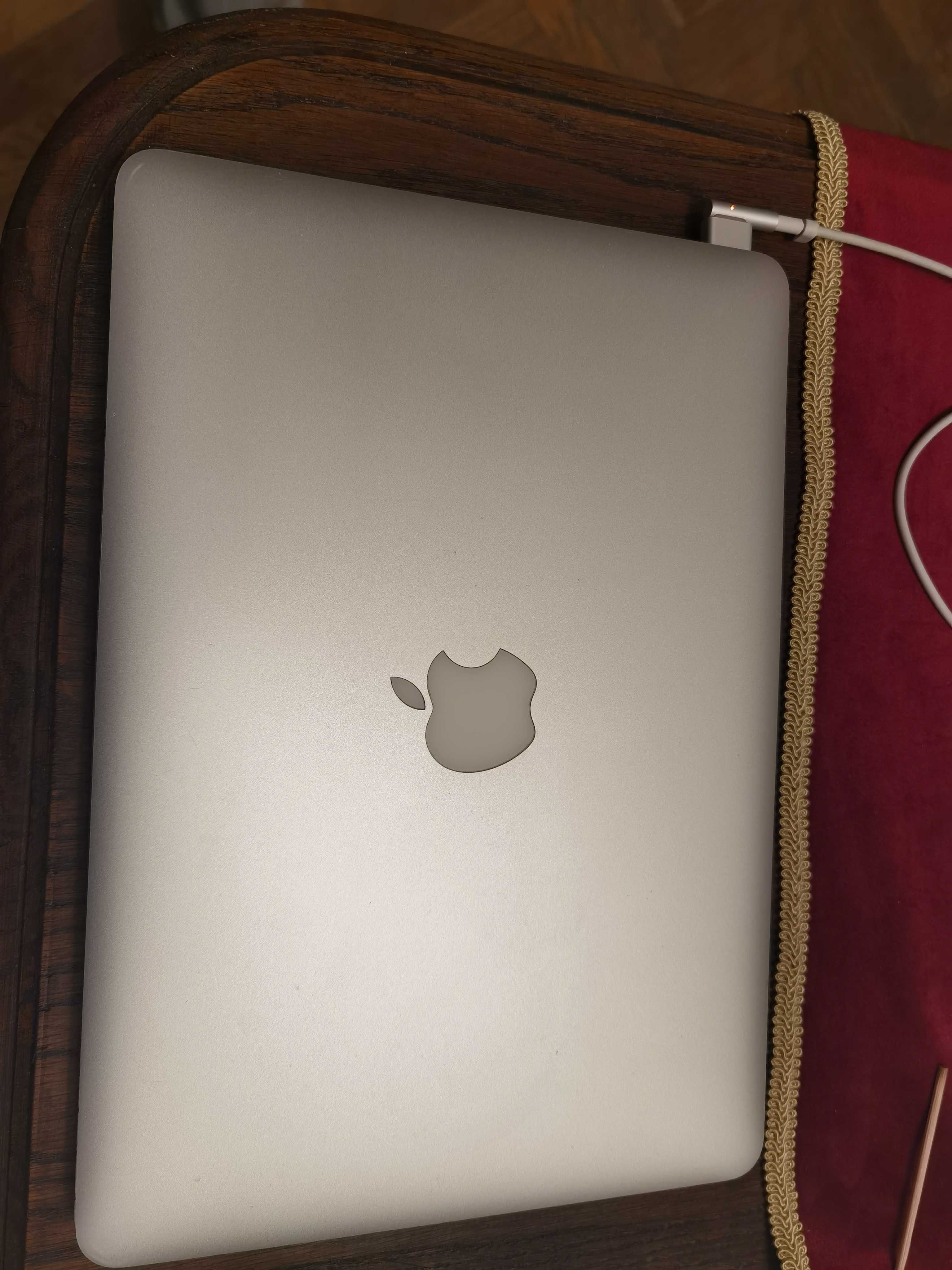 Macbook Pro model A1425