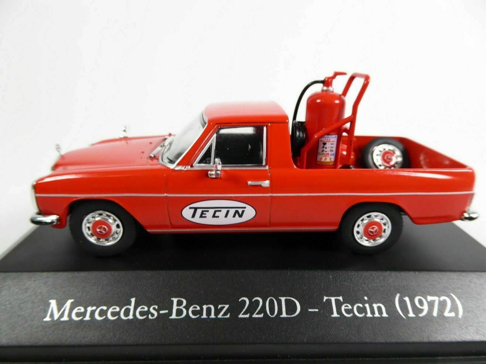 Macheta MERCEDES BENZ 220D TECIN 1972 - Ixo/Altaya, 1/43.