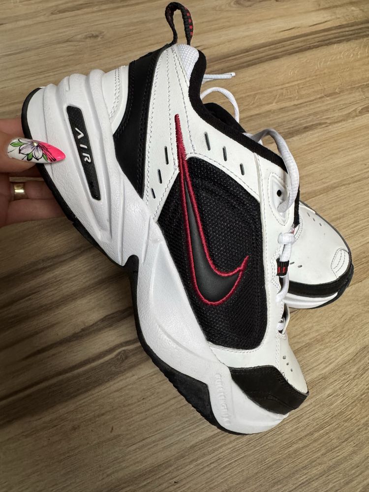 Оригинални маратонки Nike Air Monarch IV! 40 н