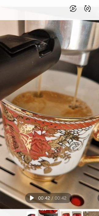 Espressor manual Heinner red