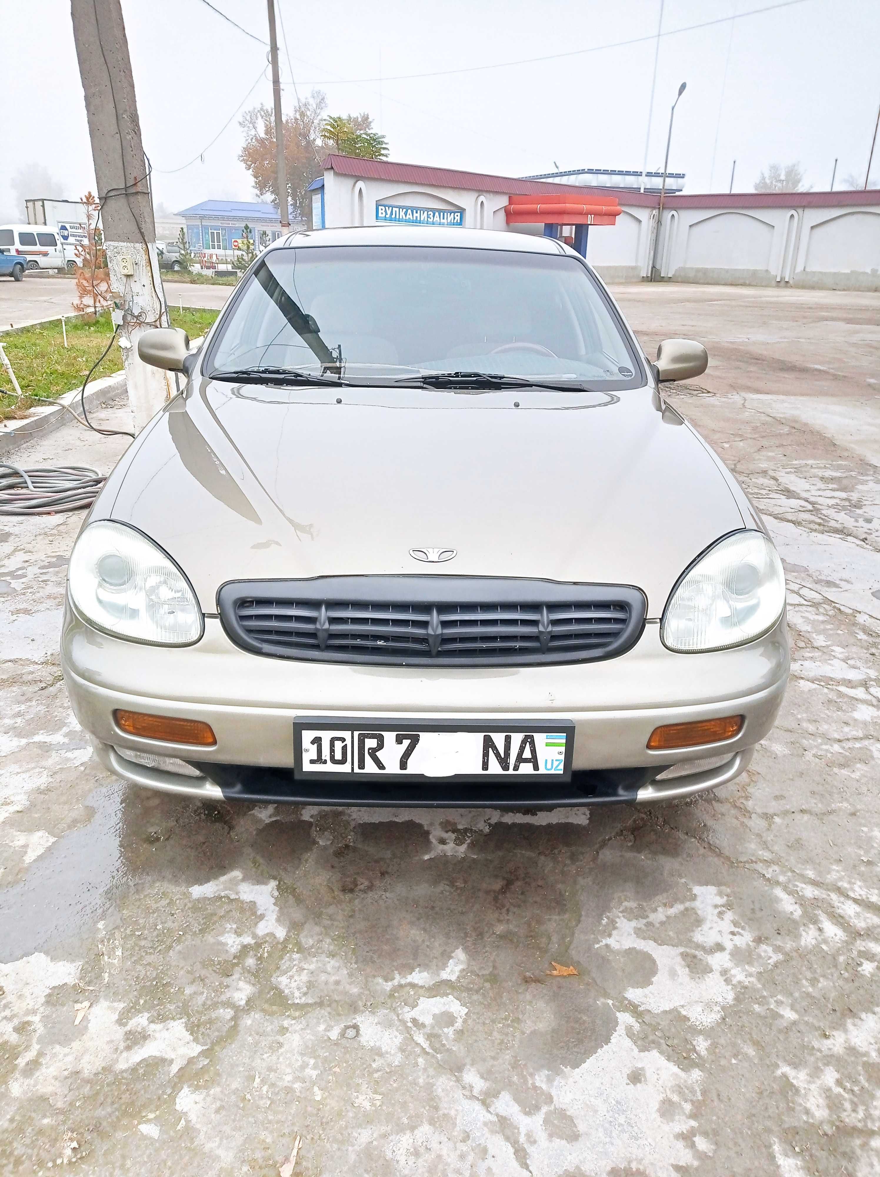 Daewoo Leganza 1998