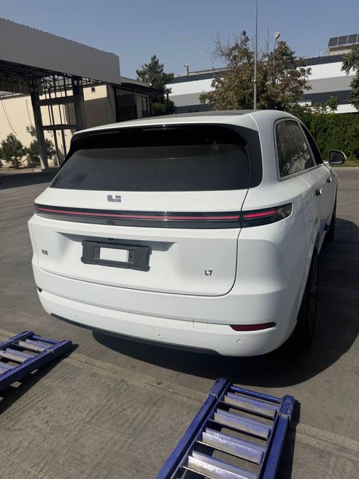 Li7 pro 2025 yil