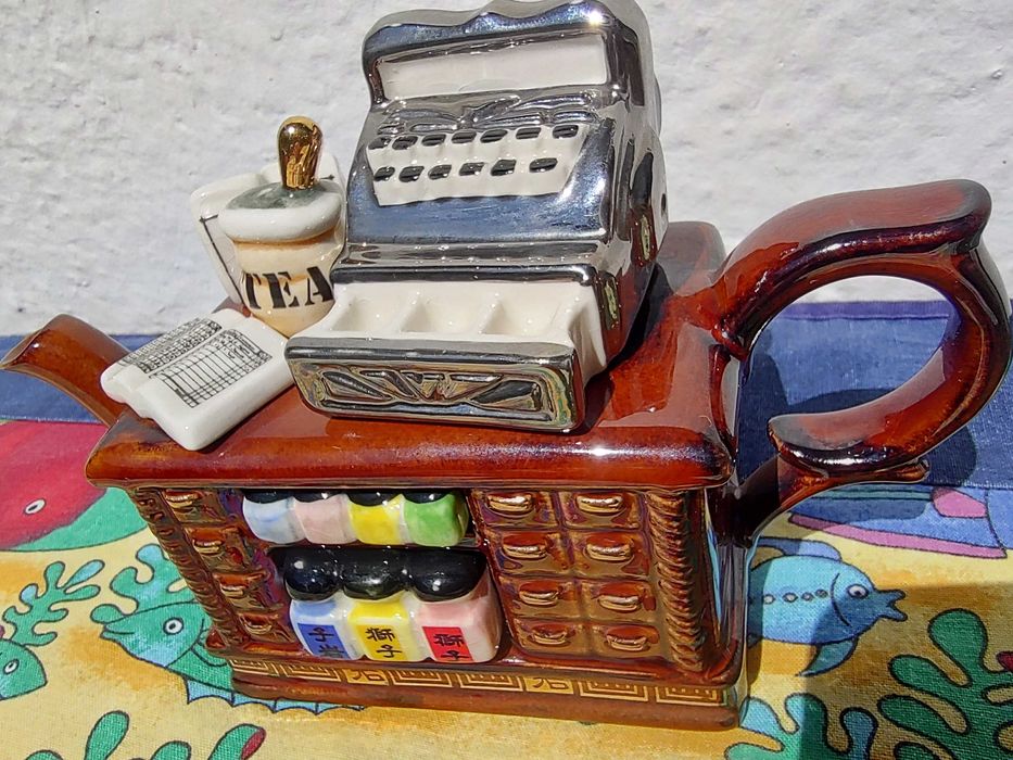 12 колекционерски чайника на Paul Cardew (Пол Кардю)