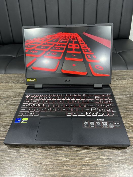 мощный 16-ядерный i7 ноутбук Acer Nitro, RTX 4060 8GB