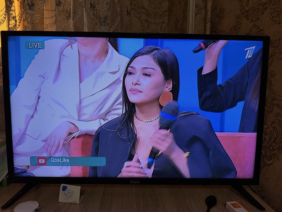 Цветной телевизор