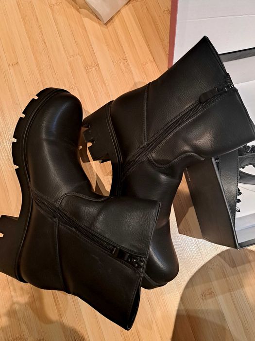 Дамски боти Tendenz