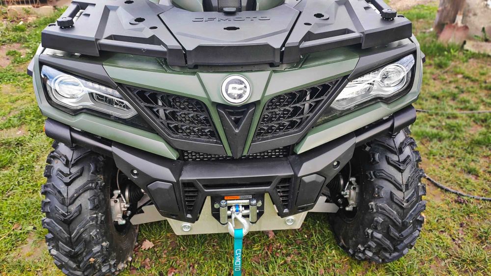 Vând ATV Cf moto 850 xc