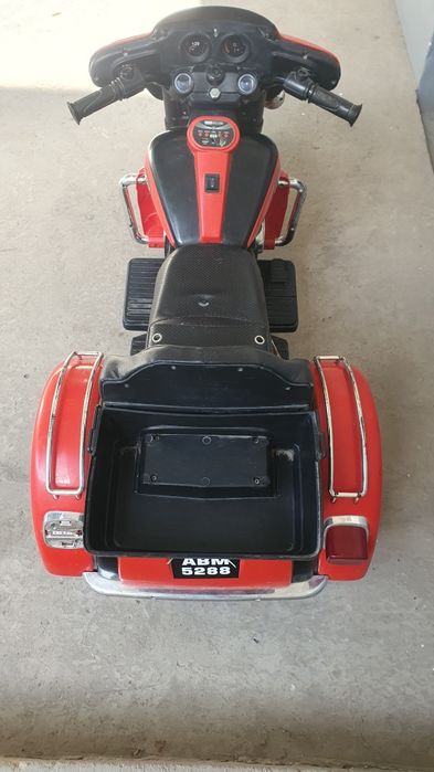 Bolalar uchun elektro motosikl