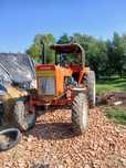 Vând tractor sau schimb cu animale