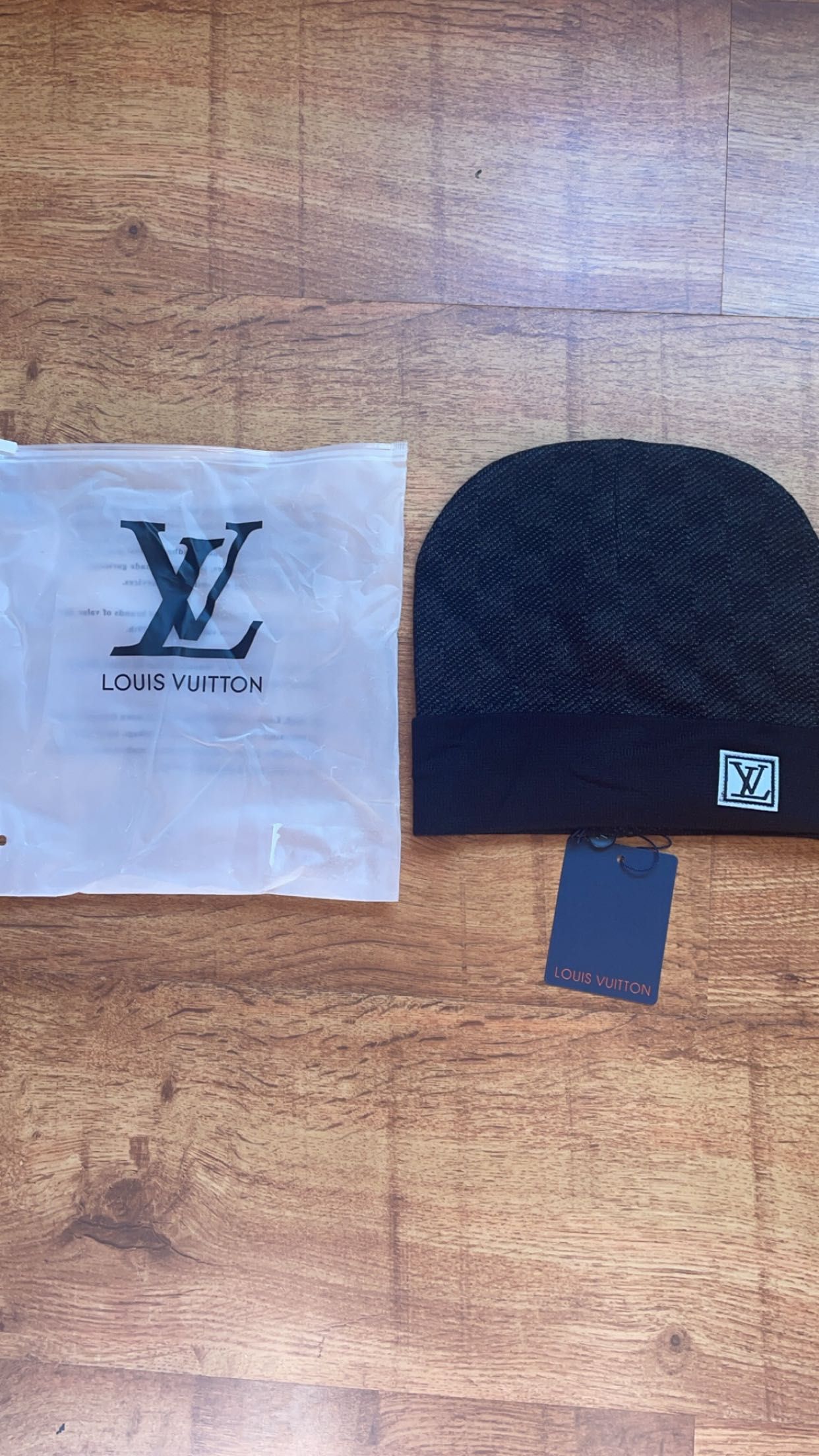 Louis Vuitton шапка