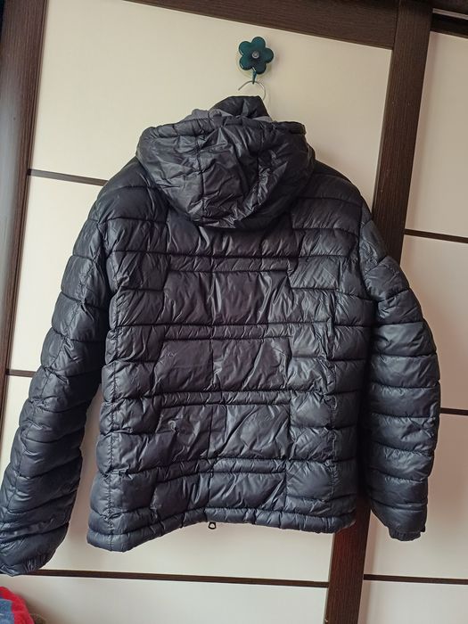 Vând geaca  barbati