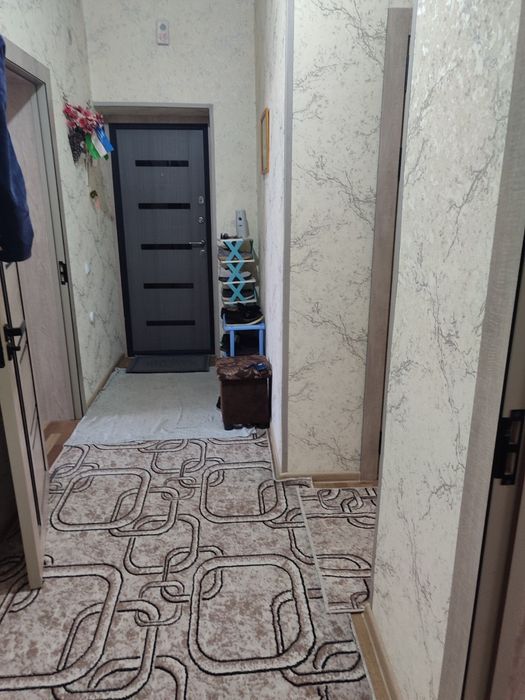 2022-y qurilgan 3 xona 4-qavat 5-qavatli kvartira sotiladi