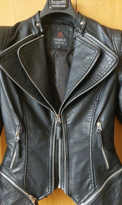 Дамско кожено яке