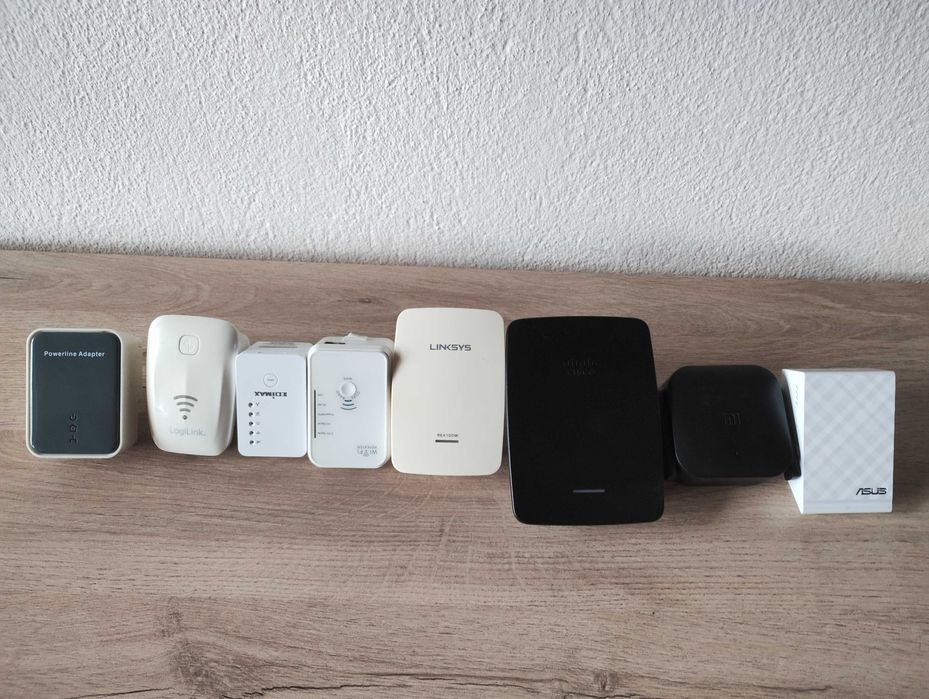 Mix power line wi-fi repeater