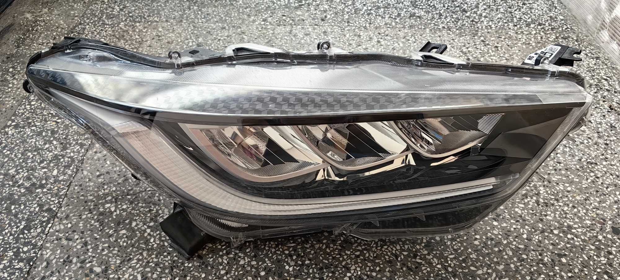 Фар за Toyota Yaris Full LED / Тойота Ярис Фул Лед