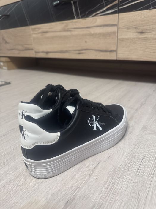 Оригинални маратонки Calvin Klein Jeans
