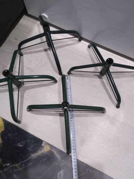 Продам подставку для ёлки.