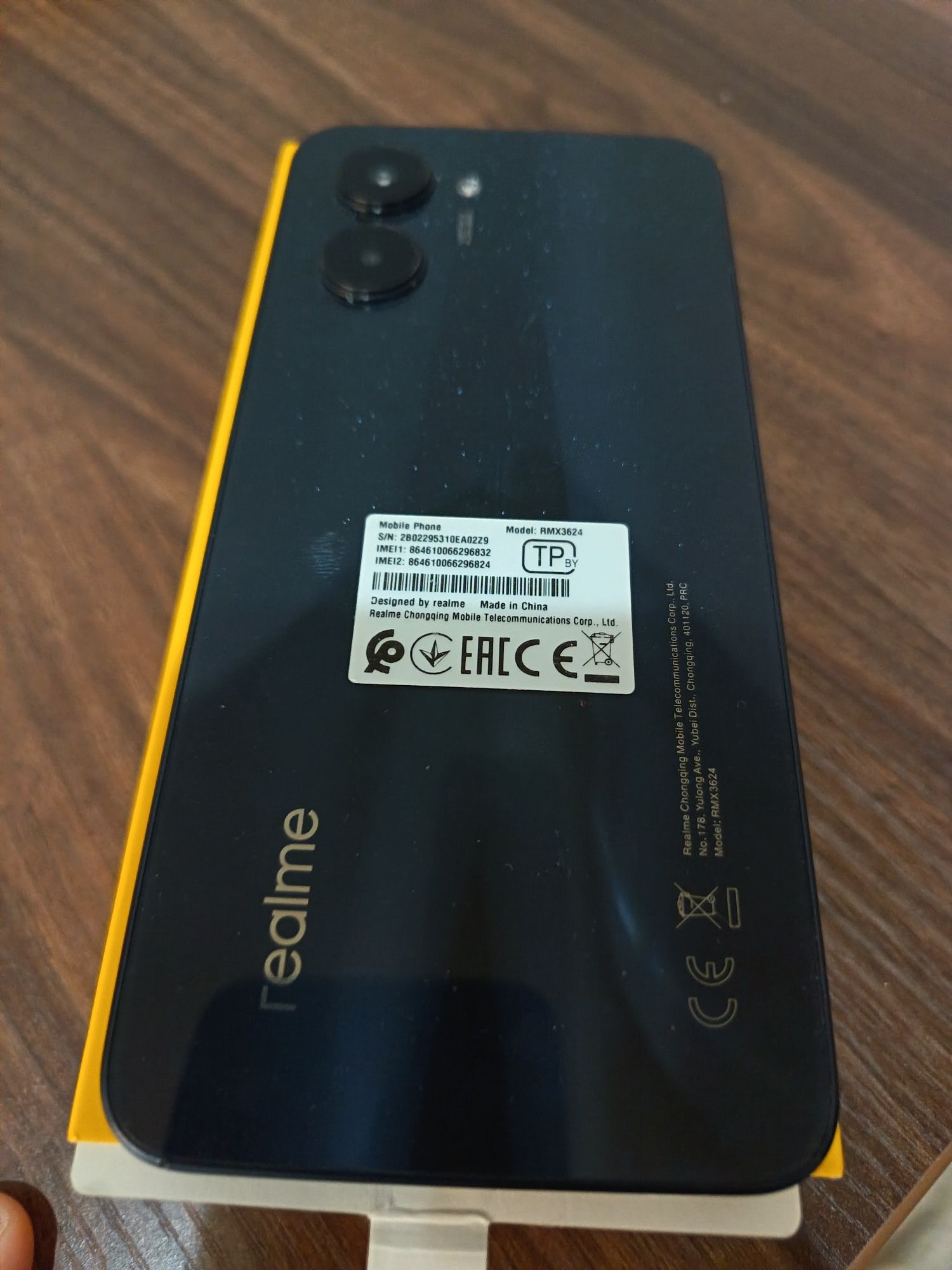 Realme c33  4/64
