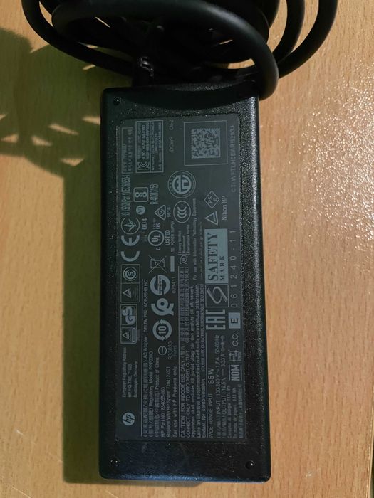 HP 65W AC Adapter, тънка синя букса 4.5мм,Oригинално зарядно за лаптоп