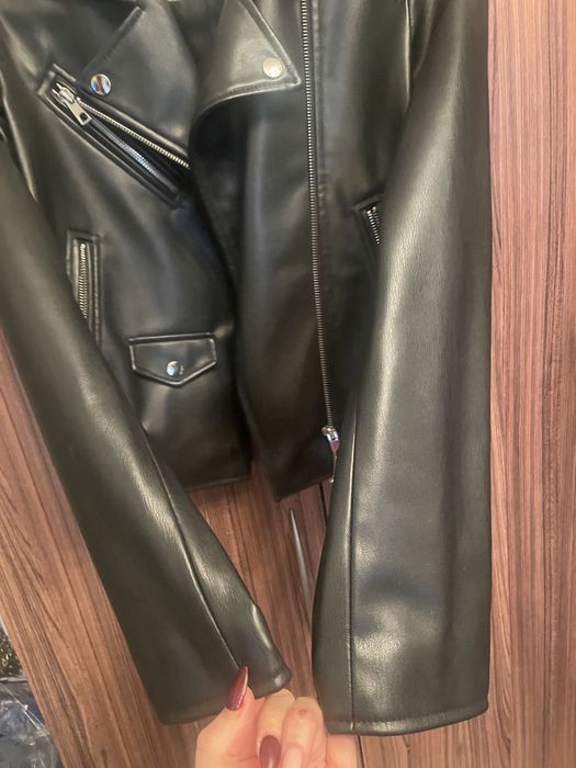 Дамски кожено яке Zara от еко кожа