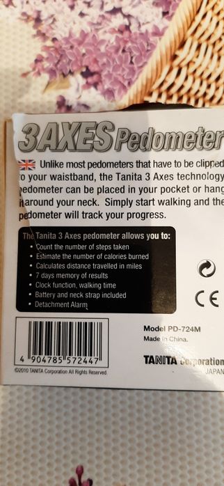 Pedometru Tanita pe 3 axe