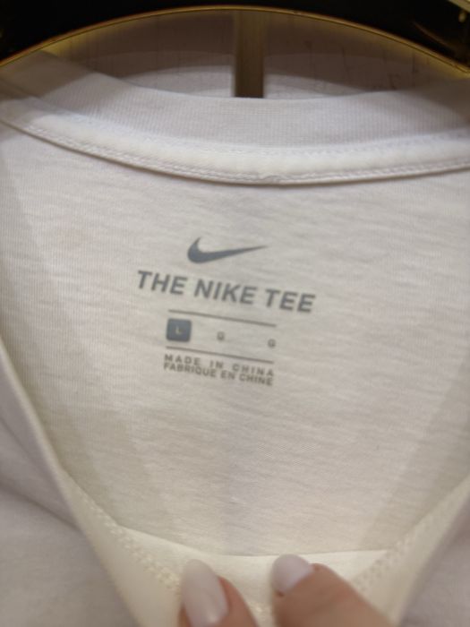 Футболки мужские . В очень хорошем состоянии