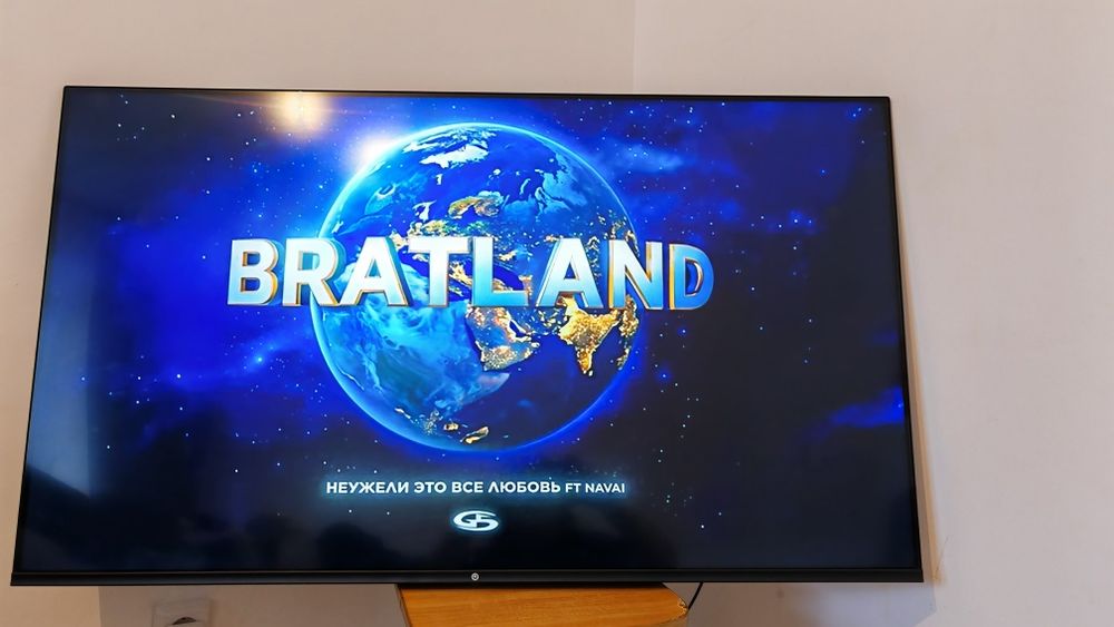 Продам телевизор смарт