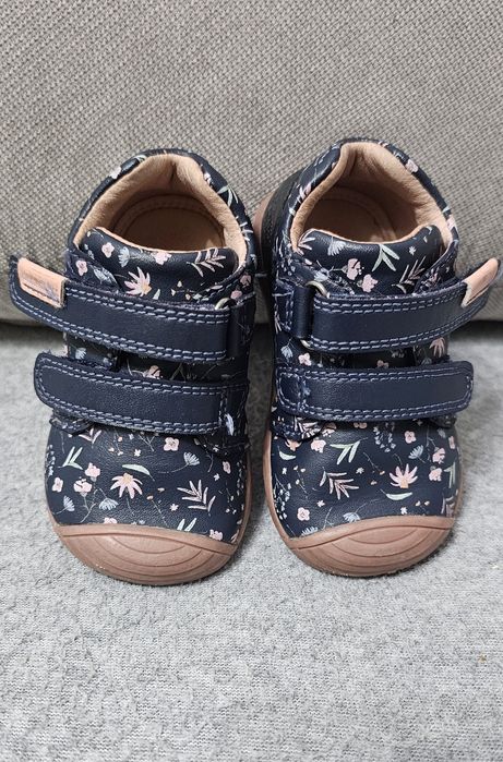 Adidasi Biomecanics marime 19