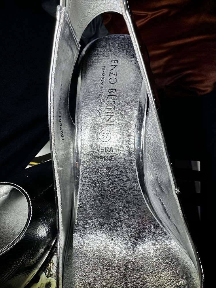 Pantofi cu toc Enzo Bertini marime 37