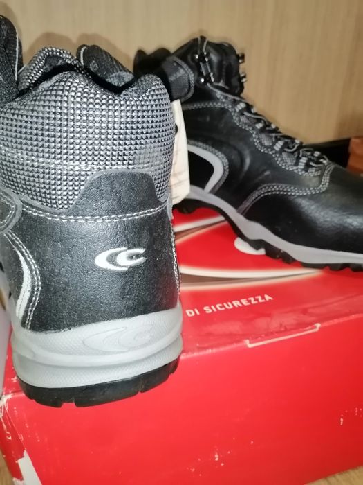 Нови ! Мъжки работни обувки 45