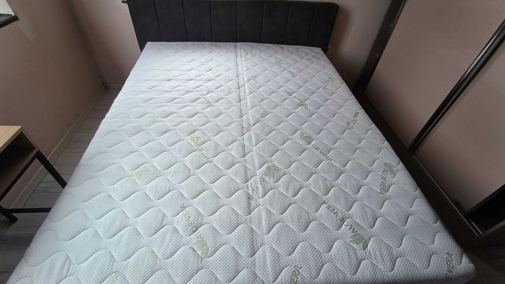 Двулицев матрак 160/200см