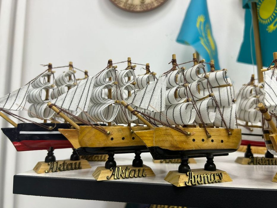 Корабли сувенирные в подарок
