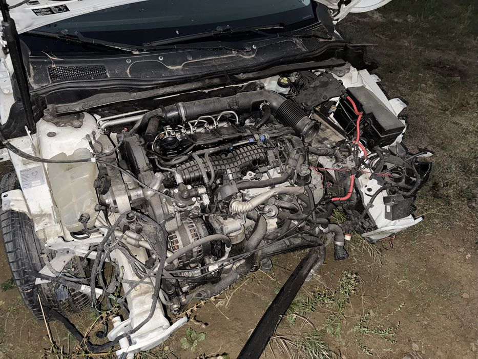 Vand Volvo V40 avariat!