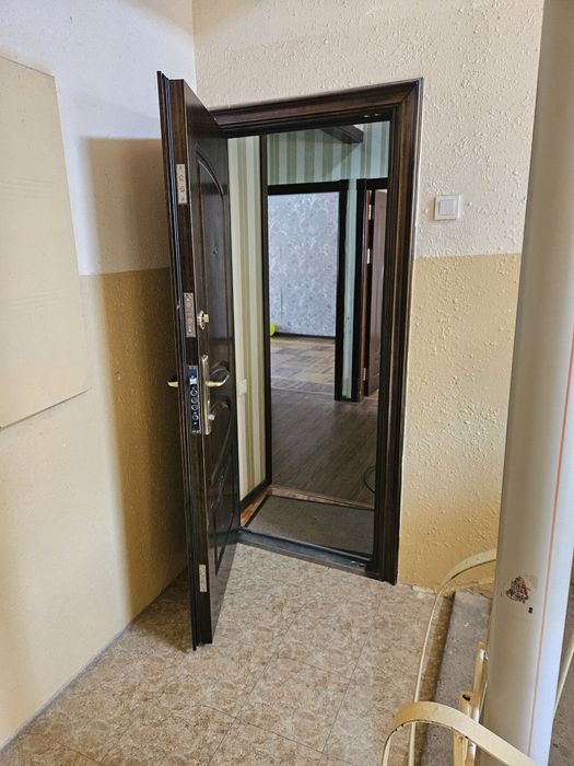 Себзор 22-Мактаб 3.хонали Квартира сотилади