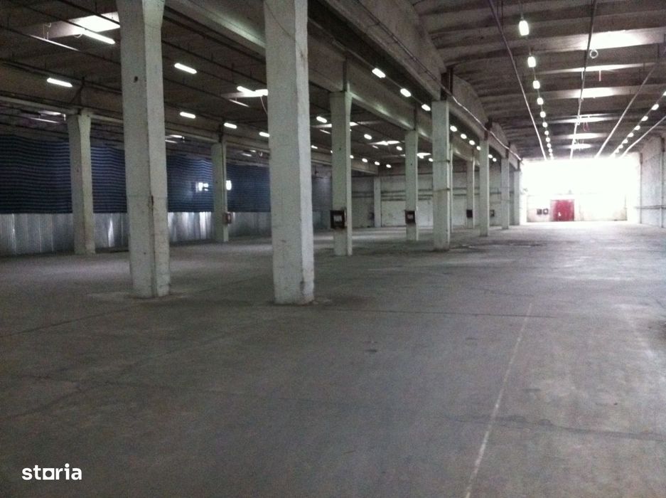 Depozit in suprafata de 3000 mp, zona industriala, teren 5000 mp