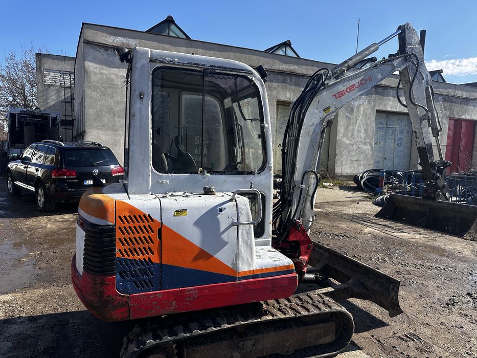 Miniexcavator Takeuchi Tb125