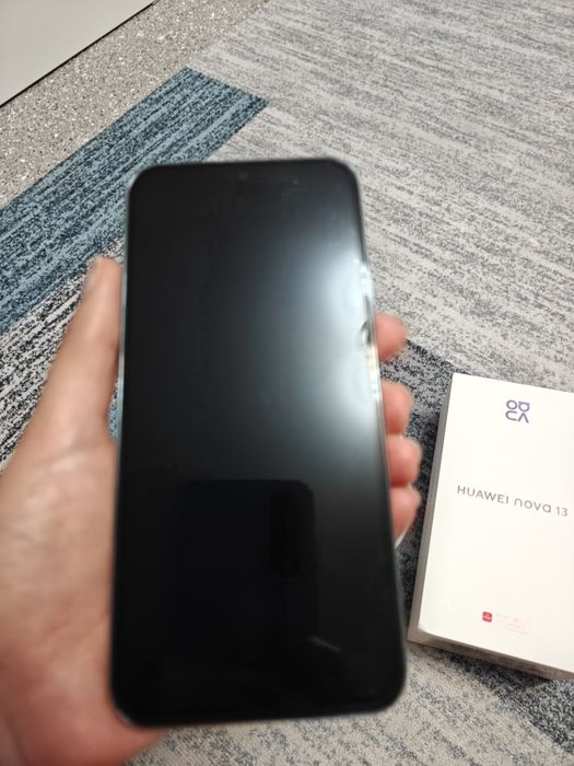 Продаю Смартфон Huawei nova 13 12 ГБ/256 ГБ белый в отличном состоянии
