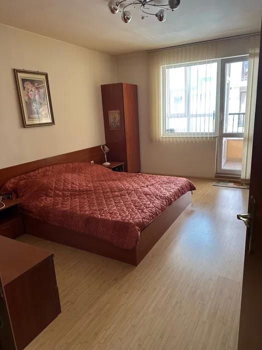 Дава се под наем Двустаен апартамент в Варна, Център - 73 кв.м за 511 € - Снимка #2