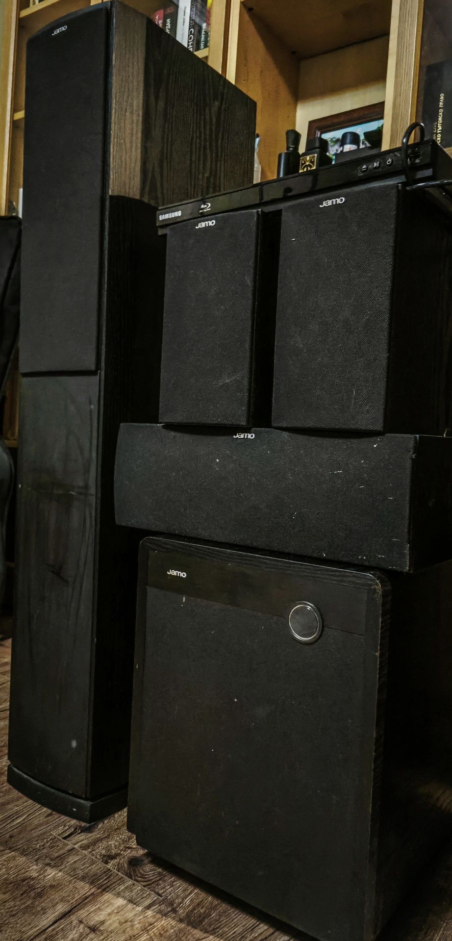 Тонколони Jamo s626, subwoofer Jamo sub 360, ресийвър Yamaha RX V-677