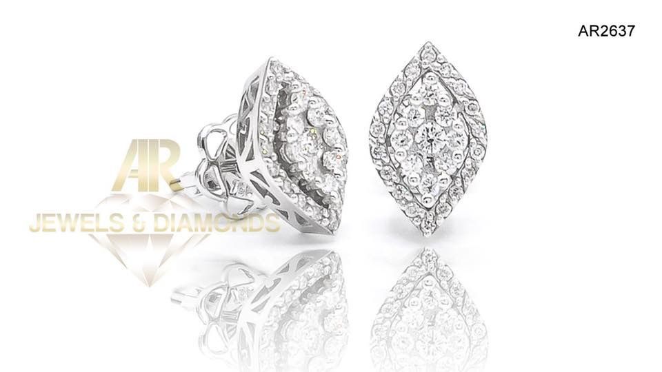 Cercei Aur Alb 18 K cu diamante model nou deosebit AR JEWES(AR2637)