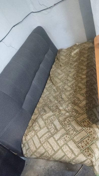 Продам диван дешево